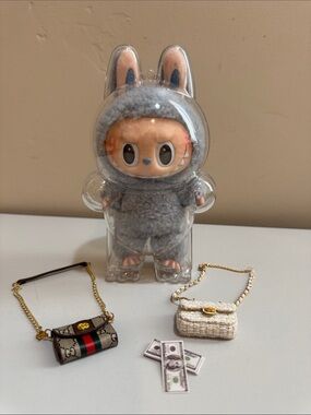 Pop Mart Labubu The Monsters plush figure "Sea Salt Coconut" and accessories